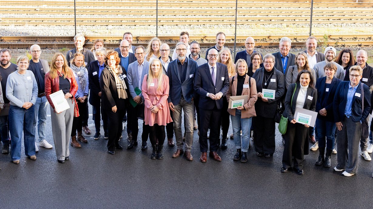 Gruppenfoto Zertifizierung Familienfreundliche Arbeitgeber